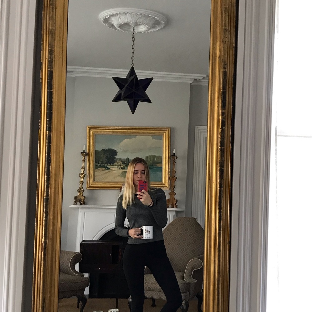 Meet your Posher, Claire